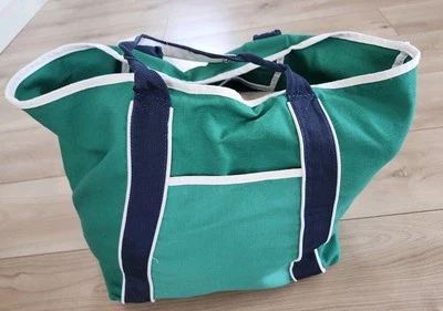 Mondani New York Green Tote Bag Travel Garment Carry Weekender Luggage Purse - Image 1 of 4