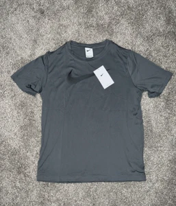Nike Kids T-Shirt - Picture 1 of 3