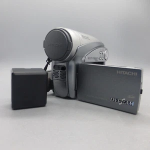 Hitachi DVDCAM DZ-MV5000E Handheld Mini DVD Camcorder Silver Tested - Picture 1 of 9