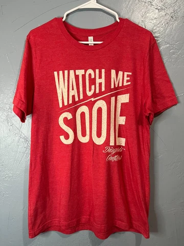 Watch Me Sooie Arkansas Razorbacks Diagnosis Outfitters T-Shirt Women's Large L Cover