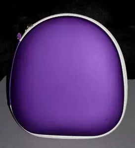 Custodia per cuffie viola con cinturino dimensioni interne: 8x7,25", esterno: 8,25x7,5" LA - Foto 1 di 3