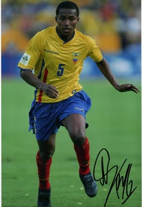 ECUADOR & MAN UNITED: ANTONIO VALENCIA SIGNED 12x8 ACTION PHOTO+COA - Picture 1 of 1