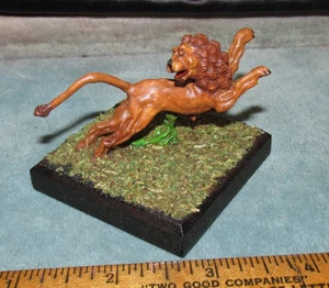 Vintage D&D Dungeons & Dragons Metal Miniature LION RAMPANT EXPERT PAINT - Picture 1 of 4