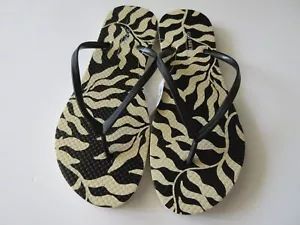 Old Navy schwarz/beige Farbe Damen Sommer Strand Kleidung Flip Flop verschiedene Größen Neu mit Etikett - Bild 1 von 3