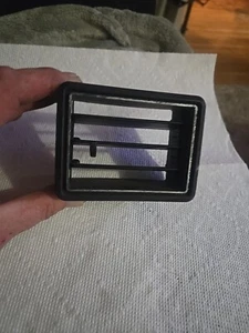 70-72 Buick Skylark A/C CENTER VENT LOUVER Air Conditioning AC 71 1970 1972 1973 - Picture 1 of 9
