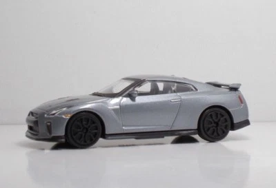 Bburago 00793 NISSAN GT-R (2017) Met grey METAL Scala 1:43 - Immagine 1 di 2
