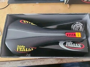 Vintage 1990's Selle Italia Novus VANADIUM Saddle New In Box - Picture 1 of 8