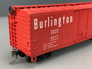 HO ConCor 50’ Dbl Door Boxcar CB&Q #82117 RTR w/KD's HO4653 - Picture 1 of 8