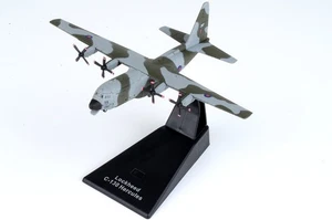 Atlas Editions 1/250 Hercules C.Mk 1 Airplane XV297 RAF Lyneham Transport Wing - Picture 1 of 2