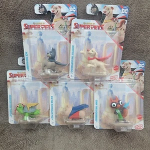 5 DC LEAGUE OF SUPER PETS Micro Sammlung Spielzeug Figuren Krypto Ace PB Chip Merton - Bild 1 von 16
