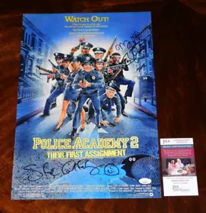 STEVE GUTTENBERG & MICHAEL WINSLOW SIGNIERT POLICE ACADEMY 2 12X18 POSTER JSA!!! - Bild 1 von 1