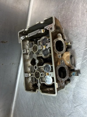 优质 2016 Polaris Ranger XP 900 原始设备制造商气缸盖和凸轮轴/盖(完整) — 第 1/4 张图片