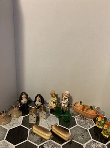 Lot Of 8 Vintage Sets Of Salt And Pepper Shakers  - Picture 1 of 12