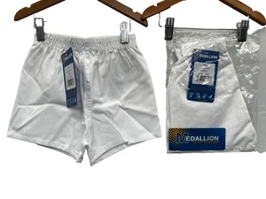 New boys school sports pe shorts white size 20/22" medallion - Picture 1 of 5