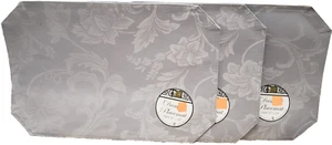 3er SET GLEICHE DAMAST STOFF TISCHSETS 12" x 18", BLUMEN AUF SILBER, GRAU/GRAU, BH - Bild 1 von 13