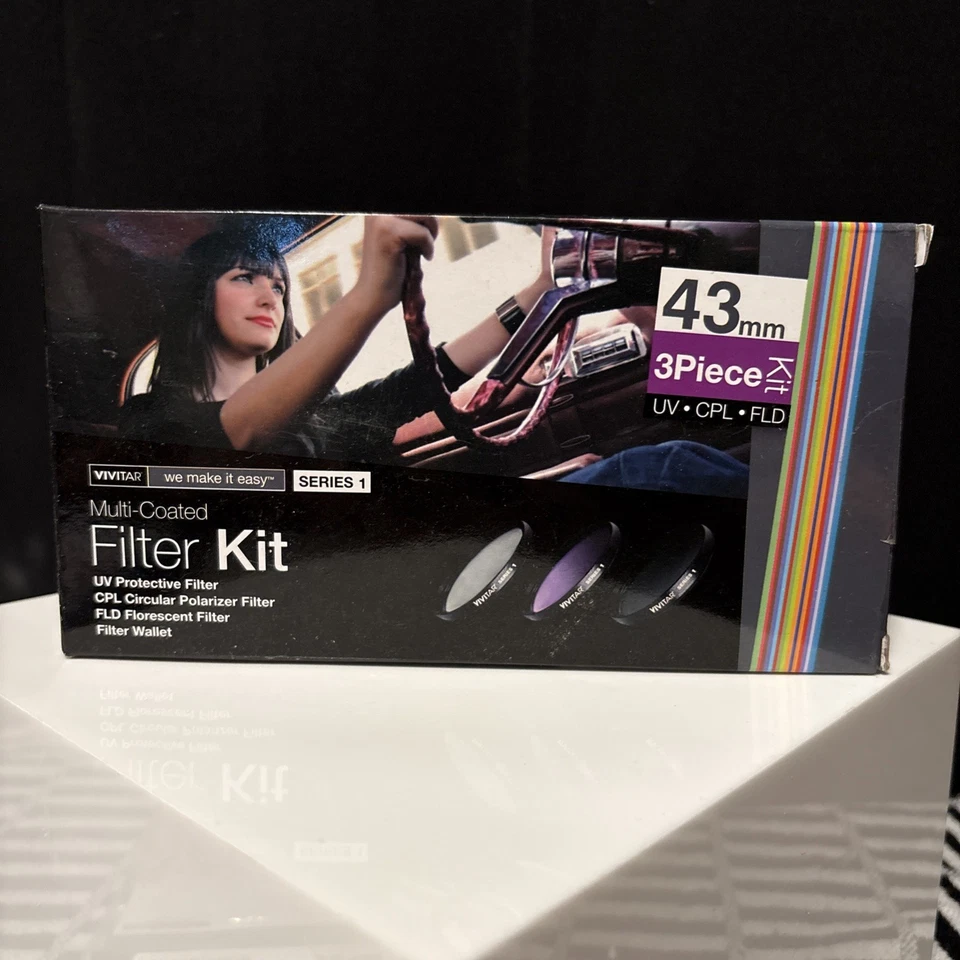 Vivitar Series 1 Multi-coated 3 Piece 43mm  Filter Kit UV/CPL/FLD - Image 1 of 3