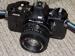 Fujifilm Fujica AX 3 35mm SLR Film Camera with 1: 1:9 50 mm Lens - Picture 1 of 10