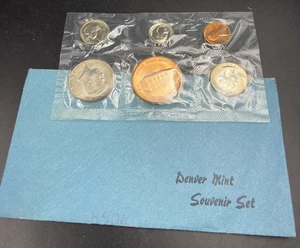 1985 D Denver Mint Souvenir Set Uncirculated Coins and Medal With Envelope - Picture 1 of 6