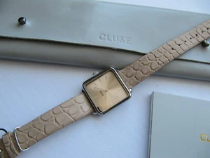 Cluse La Tetragone CL60019 Women Watch Silver Almond Alligator Leather Strap  - Picture 1 of 9