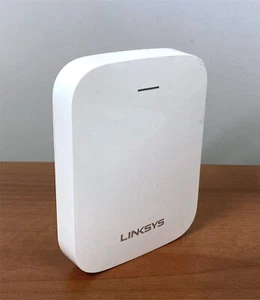 Linksys RE7350 Dual-Band Wi-Fi Wireless Range Extender - Bild 1 von 5