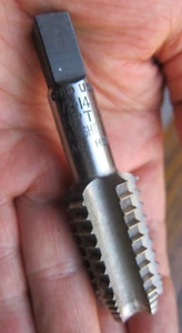 KARTE .USA 1/2-14 NPT, HS.. 5 FLÖTEN HANDGEWINDEBOHRER. - Bild 1 von 8