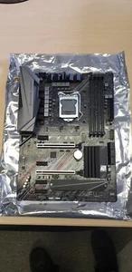 ASRock Z390 Phantom Gaming SLI/ac scheda madre Intel Z390 LGA 1151 DDR4 M.2 ATX - Foto 1 di 4