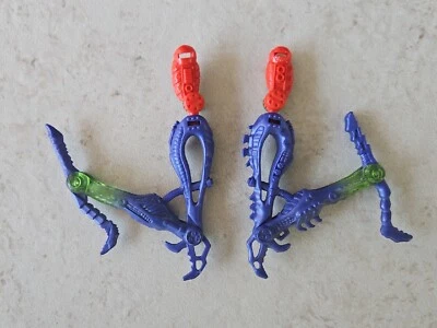 LEFT AND RIGHT LEG FOR TRANSFORMERS BEAST WARS SCOURGE TRANSMETALS 2 FIGURE! L39 - Image 1 of 2