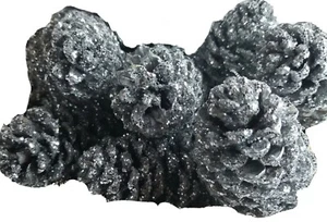 🎅6 silber glitzernde Tannenzapfen - handbemalt natur Premium Qualität Zapfen - Bild 1 von 2