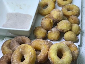 3kg Donut Doughnut batter mix commercial brand mix Plus Free 200g Cinnamon Sugar - Picture 1 of 11