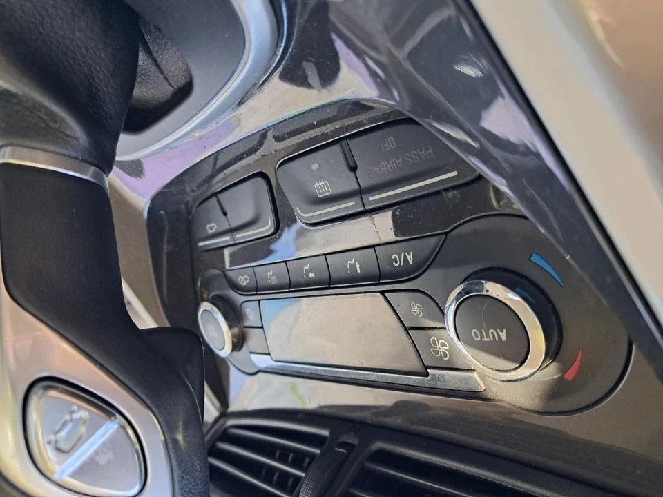 Controle de temperatura compatível com 13-16 C-MAX 2713820 - Imagem 1 de 4