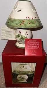 Lenox Holiday Tartan Large Porcelain Tea Light Candle Lamp 10.5" - Picture 1 of 24