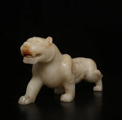 Antigua estatua china de jade blanco con tigre 27CM Foto 1 de 4