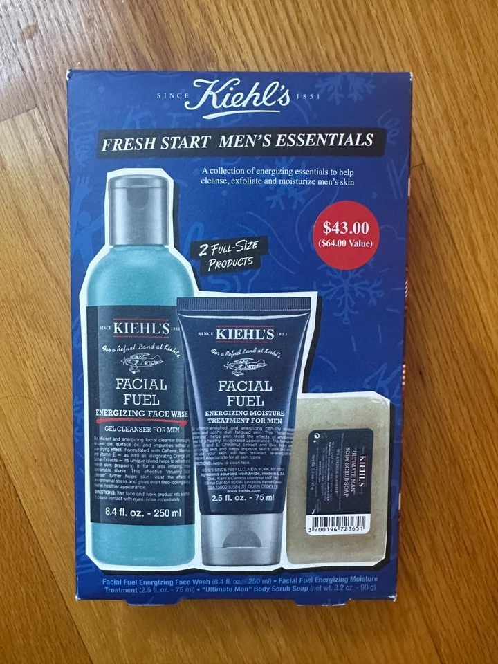 Juego esencial de 3 piezas para hombre Kiehl's Fresh Start Jabón hidratante lavado facial en 1 caja Foto 1 de 4