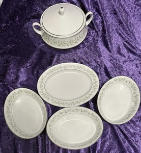 Cazuela Noritake SAVANNAH PATTERN con tapa, 3 cuencos para verduras y plato HECHA EN JAPÓN - Imagen 1 de 11