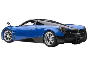 Autoart 12232 Pagani Huayra Metallic Blue with Black Top and Silver Wheels 1/12 - Picture 1 of 1