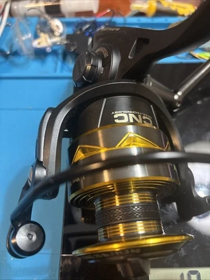 Penn Battle IV Spinning Fishing Reel 5000 - Image 1 of 4