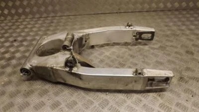 Suzuki GSXR600 GSXR 600 SRAD 1997-1999 Swing Arm Swingarm Swinging Arm  — 第 1/4 张图片