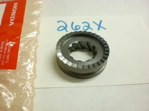 *1EA OEM HONDA RACHET, DRIVEN GEAR KICK START C70 CRF70 CRF50  (262X) - Picture 1 of 1