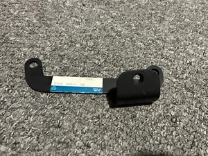 Ford KA Mk1 Exhaust Mounting Bracket Genuine OEM 1025236 97KB5A204CB - Picture 1 of 5