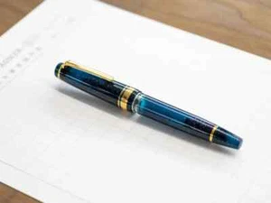 Sailor × Pentonote Fountain Pen Pro Gear Realo Type (Priming Type) F limited - Picture 1 of 7