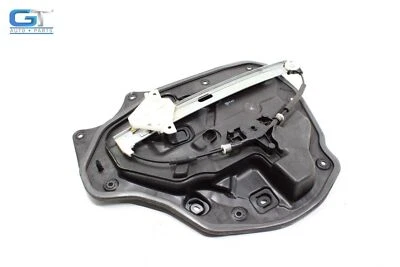 2017–2023 MAZDA CX-5 ЗАДНИЙ ПРАВОСТОРОННИЙ СТЕКЛОПОДЪЕМНИК С ДЕРЖАТЕЛЕМ ОТ ОРИГИНАЛЬНОГО ПРОИЗВОДИТЕЛЯ - Изображение 1 из 4