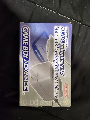 AC-DC ADAPTER SET, ALIMENTATORE 220V ORIGINALE NINITENDO GAME BOY ADVANCE  NUOVO - Immagine 1 di 4