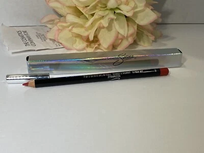 MAC -Selenaville- Lip Pencil Selena La Reina Collection NIB Authentic Free Ship - Image 1 of 2