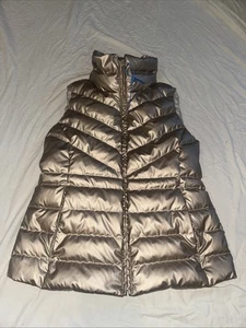 Talbots Damen Daunen Gefüllt Puffer Weste Metallic Gold Größe XS - Bild 1 von 10