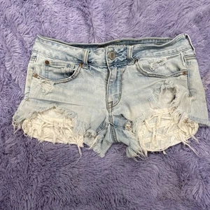 American Eagle Stretch Cut Off Shortie Shorts Denim Distressed Size 6 - Picture 1 of 13