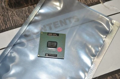 Intel SL68J 1.33Ghz 133Mhz 256K PPGA478 Intel Celeron CPU Processor - Image 1 of 2