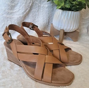 TOMS Gracie Slingback Wedge Sandals Tan Leather Strappy Comfort Women's Sz 9.5 - Picture 1 of 12