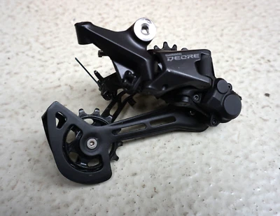 Shimano Deore Schaltwerk RD-M5100 Ersatzteil / defekt (A024-574) - Bild 1 von 2