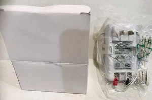 FUENTE DE ALIMENTACIÓN TRANSFORMADOR QOLSYS QR0029-840 5,5 V PARA PANEL iQ2 iQ4 - Imagen 1 de 2