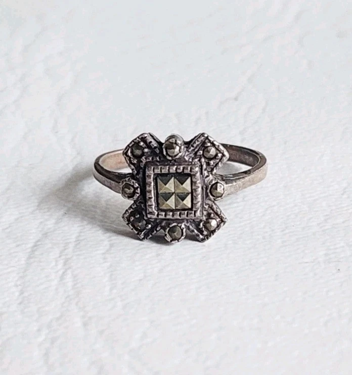 Vintage Oxidized Sterling Silver Marcasite  Ring Size 8 3.35g Foto 1 de 1